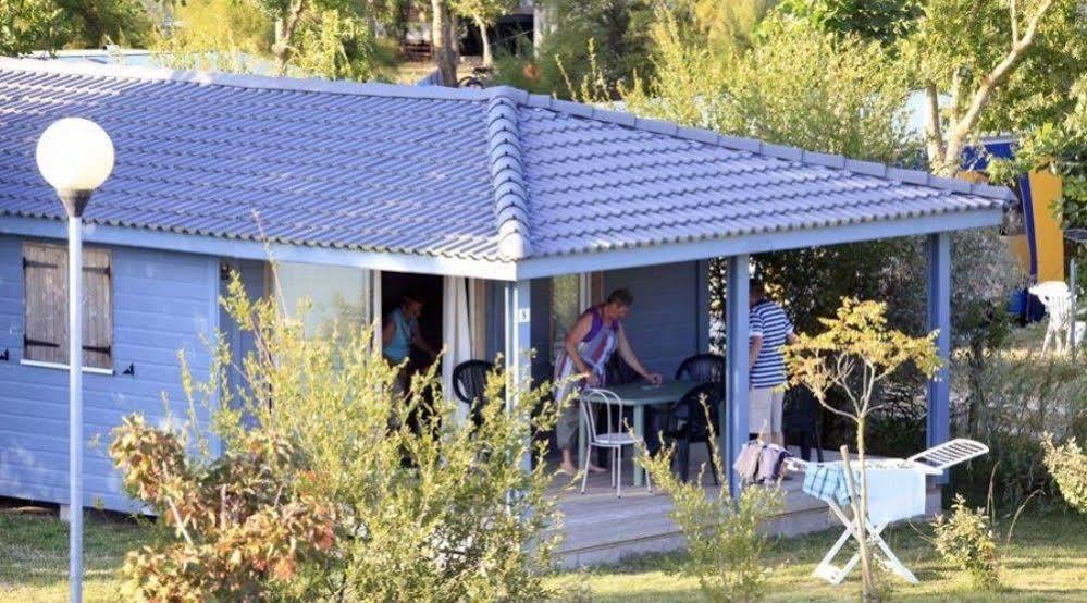 Residence Les Marines D'Oleron Monclar Quercy Vacances Saint-Pierre-d'Oléron Kültér fotó